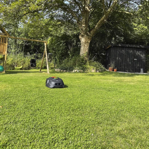 Grouw Robotplæneklipper 900 M2 Inkl. Overdækning - Billede 5