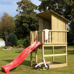 Plus Play Legetårn M/tag Inkl. Rød Rutsjebane Trykimprægneret